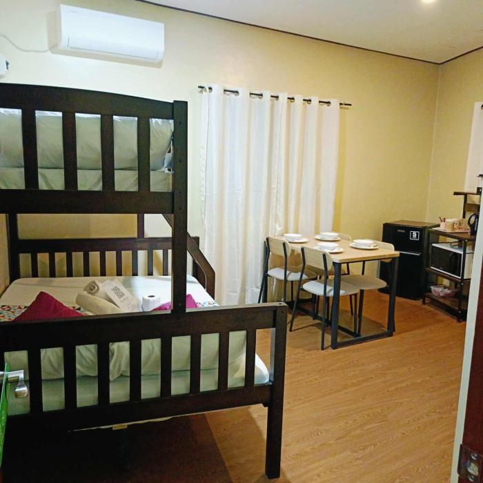 Dexter Johns Guesthouse