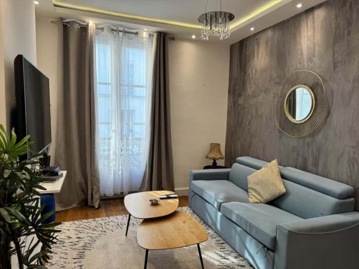 Celine 27 Le reflet du Rocher, Appart à deux pas de lArc