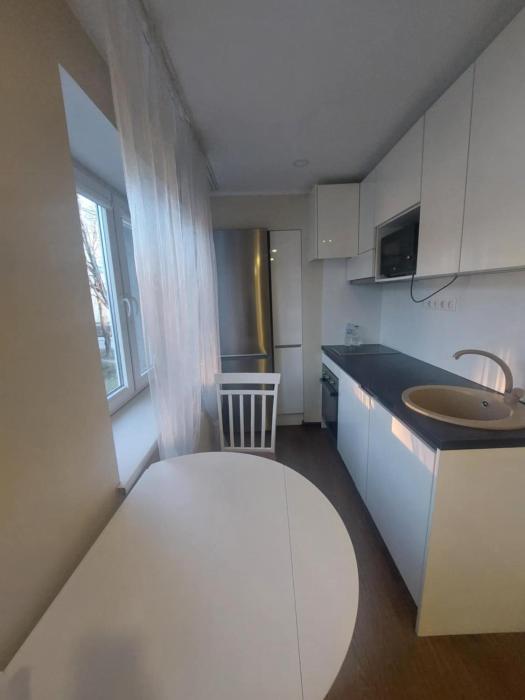 Väike 2-toaline korter