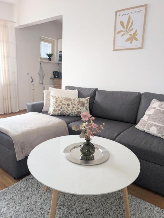 18 - Cozy apartment with view, top 7th floor