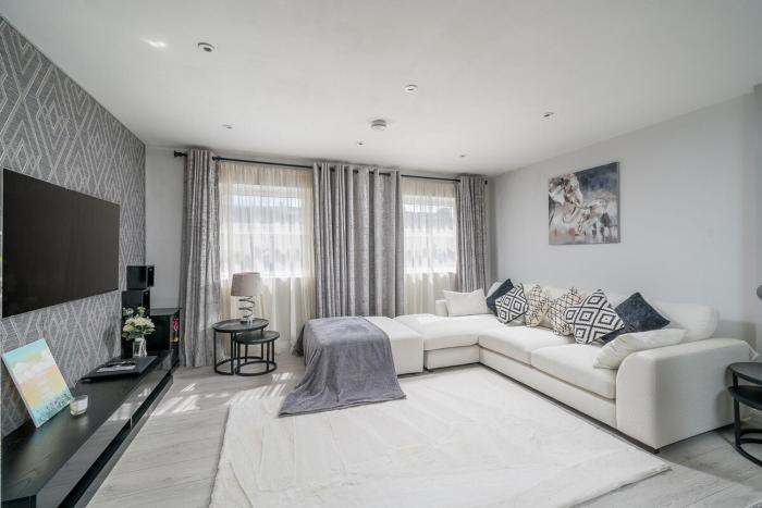 Modern South Wimbledon Apartment