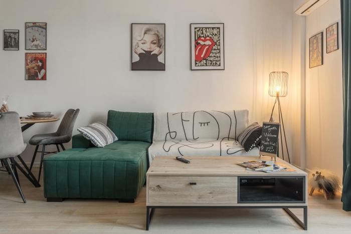 Music Hall Apartment