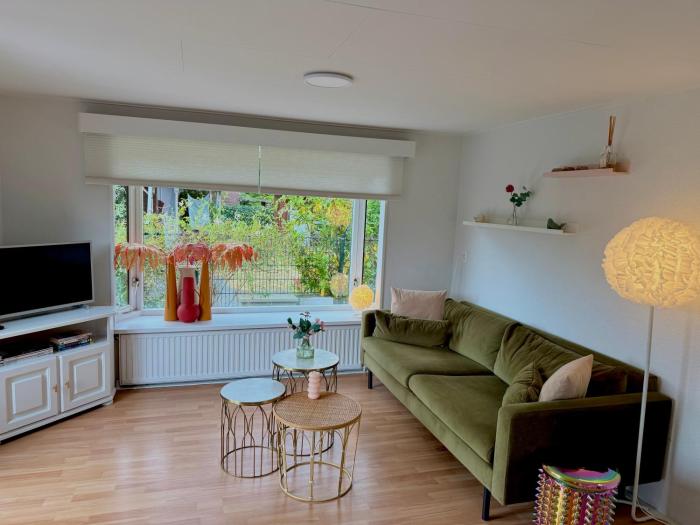 Gezellig chalet met 2 slaapkamers en zicht op het water