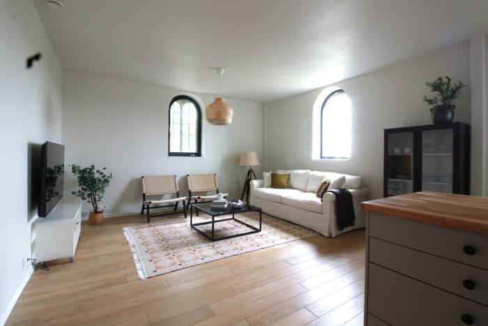 Charming newly-built apartment on a farm