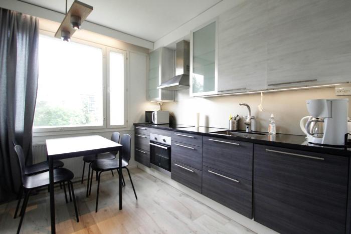 Spacious Apartment for 4