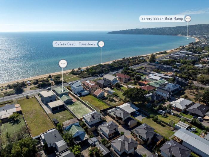 Shoreline Sanctuary - Panoramic Views Spa Tennis