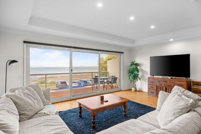 Rhyll Seaside Penthouse