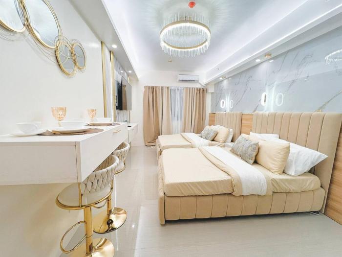 Hotel Style 1BR Condo Near Airport, SMX, MOA