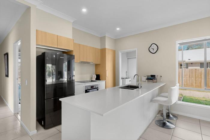 Hidden Woodland Paradise - 2024 New Built 4 Bedroom Home Loganlea