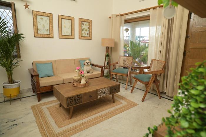 Inayat-Pet friendly boutique homestay
