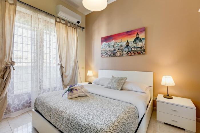 Karolinas Home, 2-BDR at Vatican