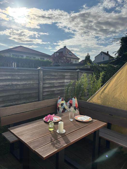 Oase im Südosten - wunderschöne Apartments für 4 Personen mit Terrasse & Stellplatz