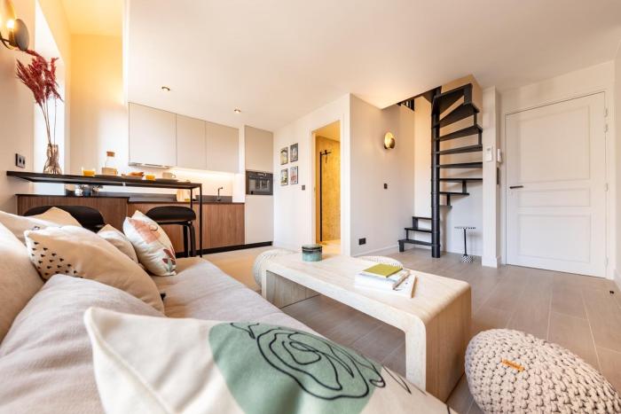 Chic 3 pièces Duplex clim & bureaux - 6 pers