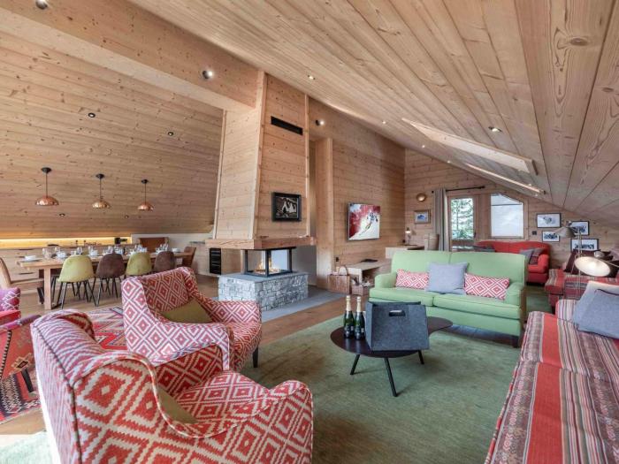 Duplex 4 chambres au pied des pistes avec cheminée et WiFi à Méribel - FR-1-565-118