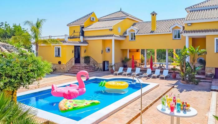 Cubos Villa Bresell Golf & Family Fun