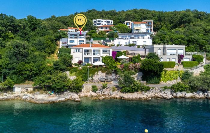 Villa Nada sea view&whirpool island Krk by Villas