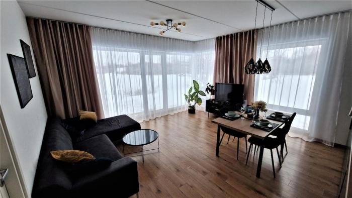 Spacious apartment next to National Museum