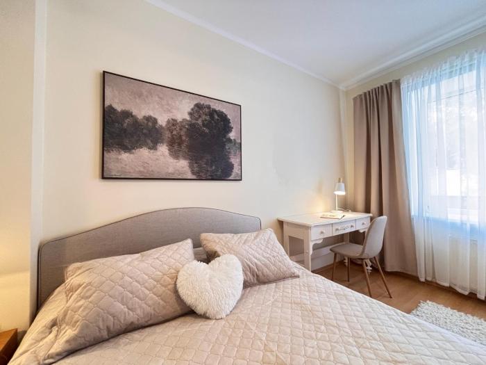 Elegant and bright flat in a quiet area