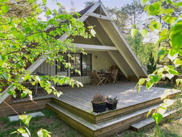 Holiday Home Jörn - 800m from the sea by Interhome