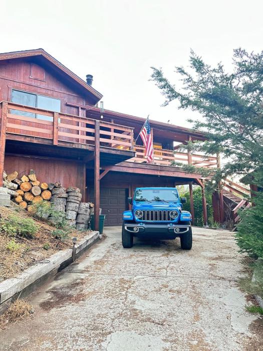 Charming Pine Mountain Home with Family Space