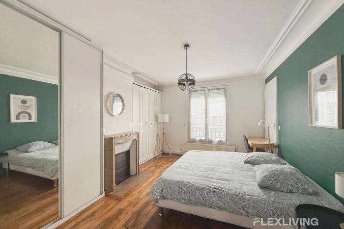 Charming Room in shared 2-Bedroom Apartment in Paris 5