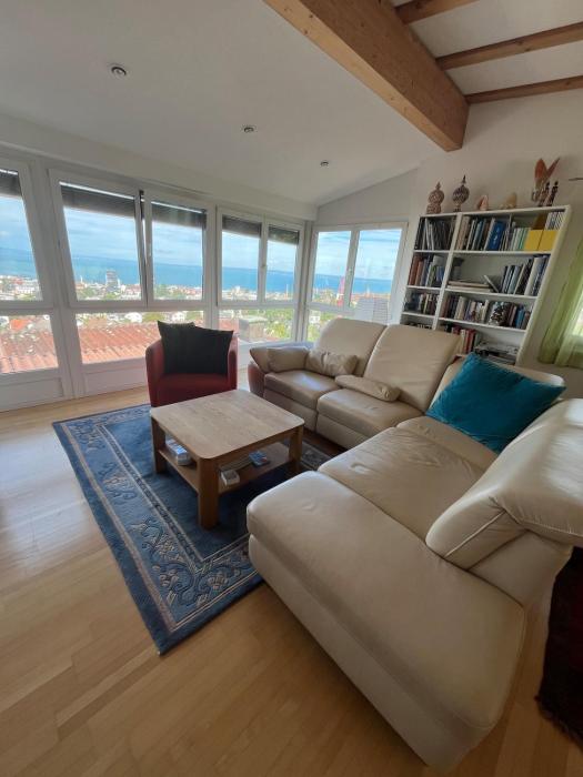 Holiday home with pool & dream view over Lake Constance