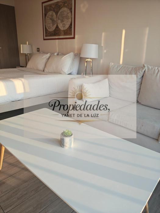 Suits vistas al mar con balcón pisos altos