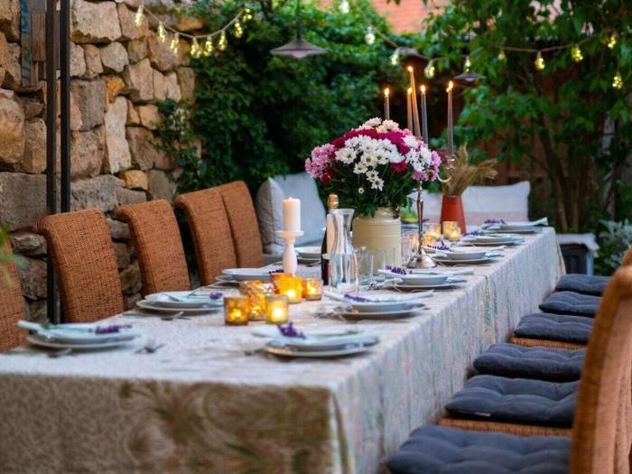Holiday home in Hamburg with barbecue
