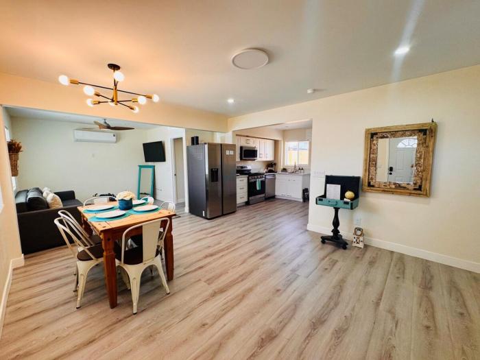 Sea & Sun Getaway near Seaworld