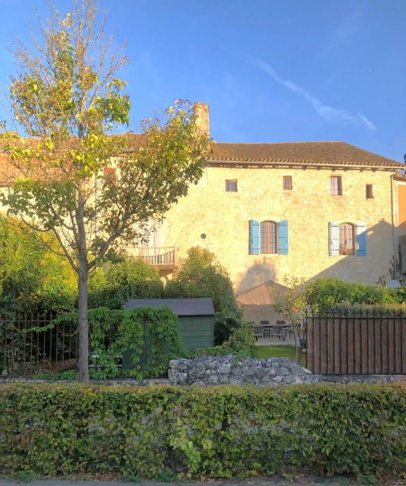 Le Fort dIssigeac Chambres dHôtes