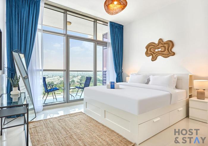 Radiant & Sunny Living - 1BR in ORchid DAMAC Hills