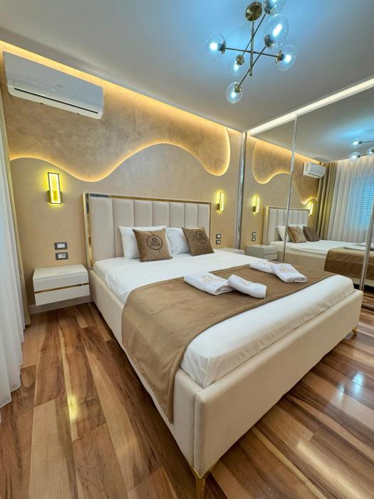 EMAR Luxury Apartment