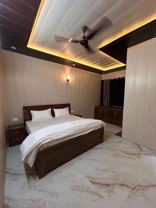 Chirag Homestay Kainchi