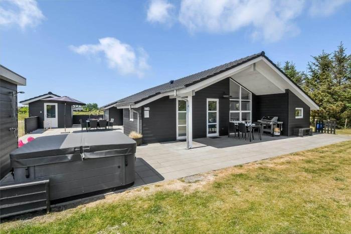 C11349-Tarm-Stikkelsbaervej-43