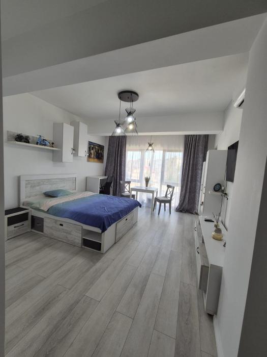 Antiaeriana Sunhouse