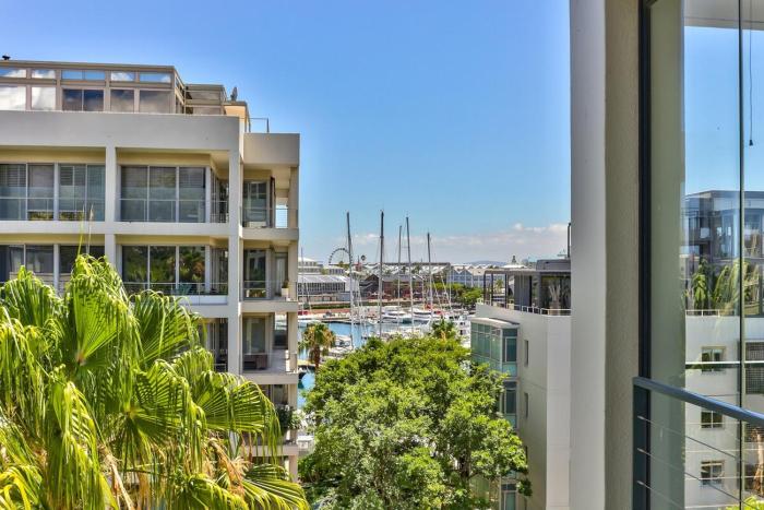 Breathtaking Scenery from this 2-bed Self-Catering