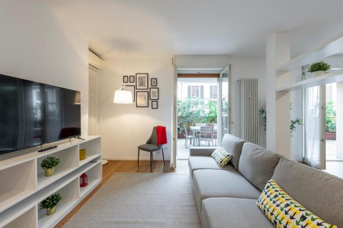 Vigoni 3 - Wonderful Penthouse with Terrace - B Home