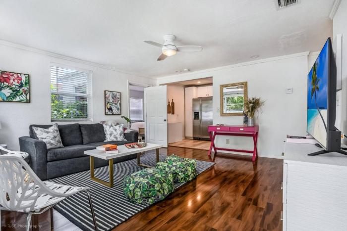 Location! Bright House -3 blocks to Atlantic Ave