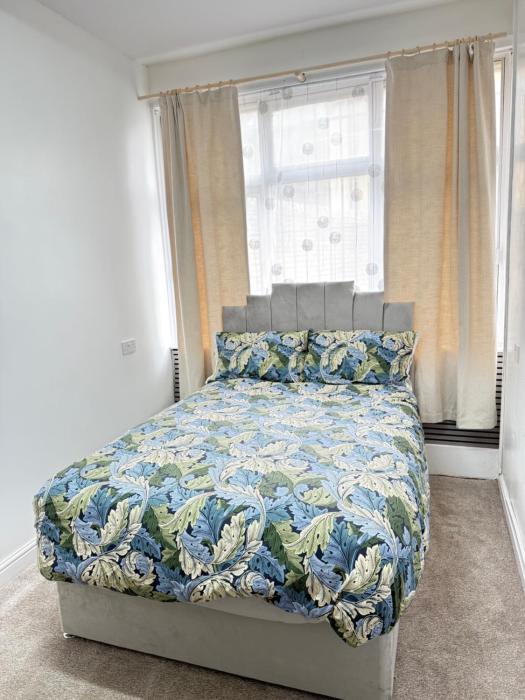 Deluxe Centre Private Apartment - Self Check In - Cctv - Free Parking