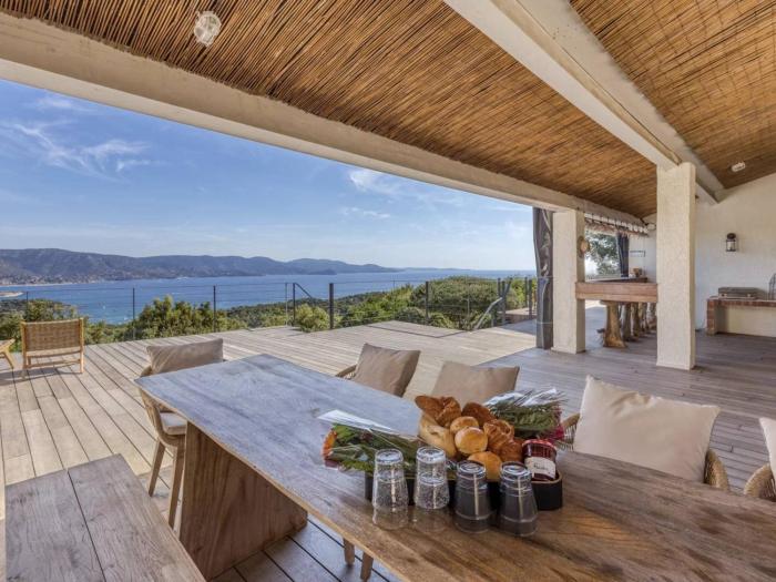 Villa Rénovée Cap Bénat - Piscine & Confort - FR-1-816-34