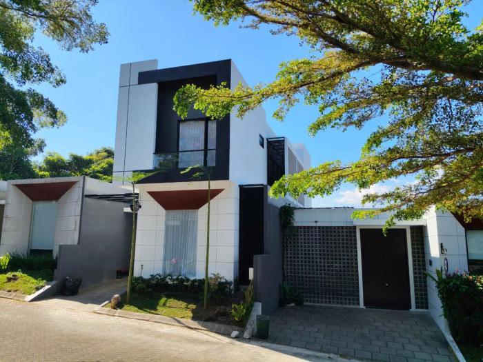 Reindhita Bliss Villa Batu