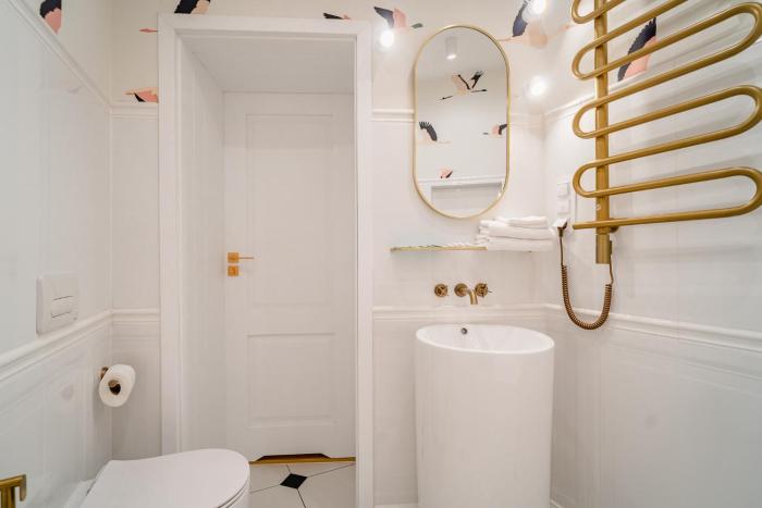 Old Town Studio - Top Location, Balcony - by Rentujemy