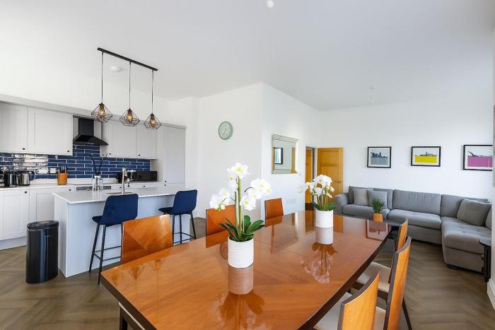 Northampton 3 Bed 3 Bathroom New Duplex Apartment