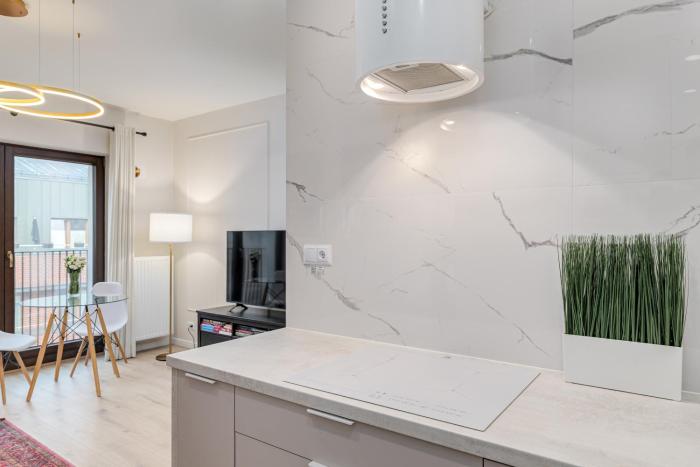 Perfect Location - Modern Riverside Apartment