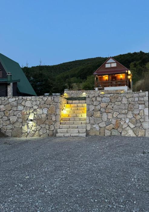 HRID - vikendica u prirodi