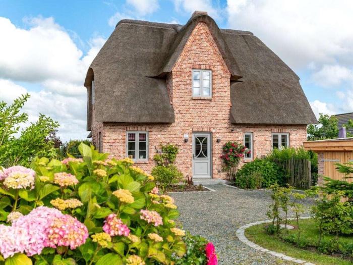 Holiday home with 2 bedrooms