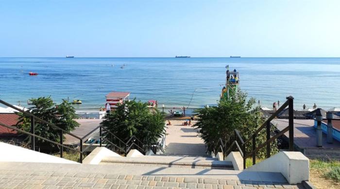 Посуточно квартира у моря м Южне