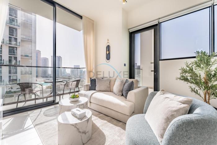 Minutes from Circle Mall, Grocery Stores & Bus Stop 2BR with Mini Private Pool on Balcony, Binghatti Tulip, Jumeirah Village Circle by Deluxe Holiday Homes