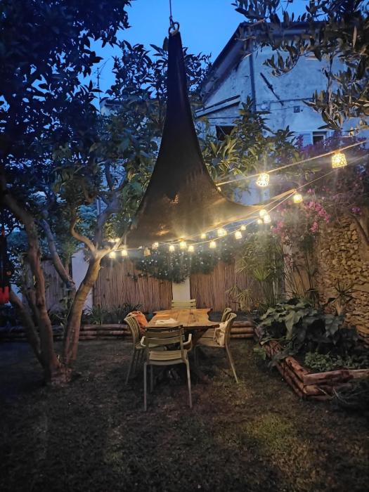 SECRET GARDEN-bike-friendly home-MANDARANCIO