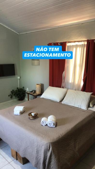 Casa Privativa em Arraial dAjuda - 1 Quarto com 2 camas, Cozinha e Banheiro - 10 Minutos do Centro - Sem Estacionamento